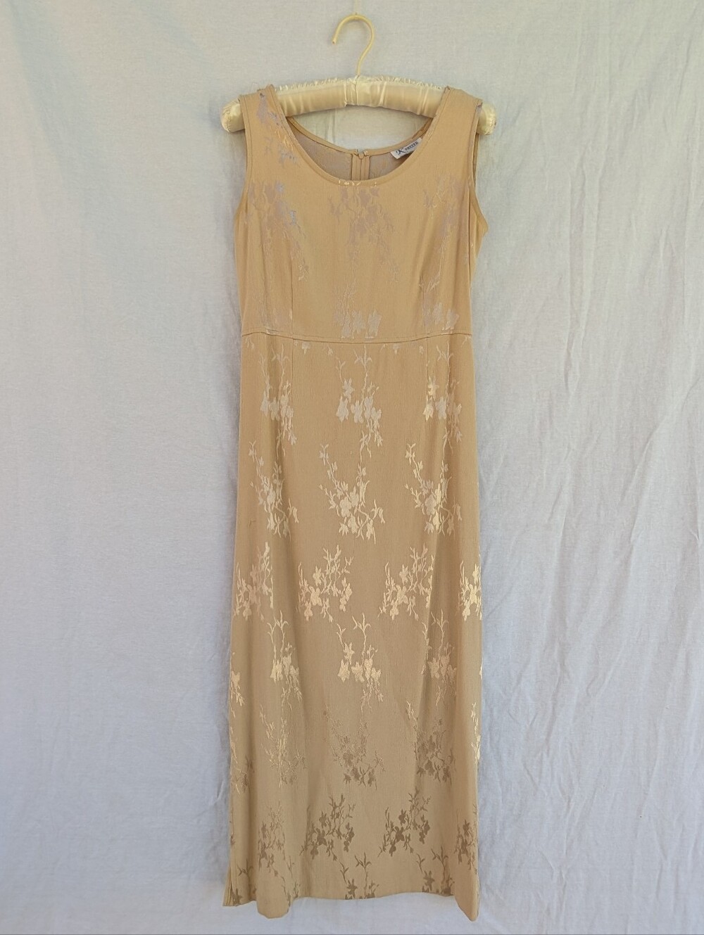 90s Sleeveless Beige Floral Maxi Dress